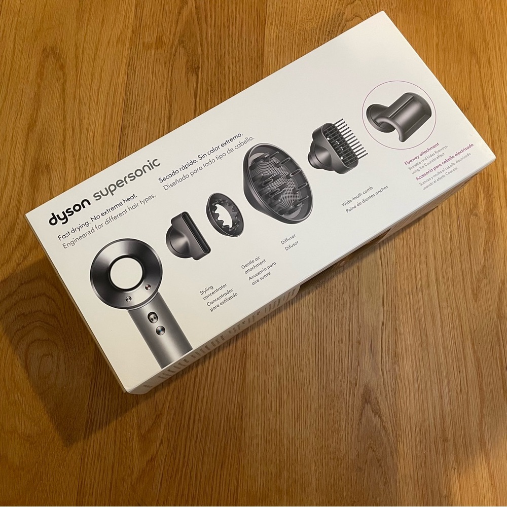 Dyson Supersonic Hair Dryer - Silver / White